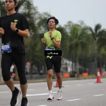 Runner Photo 5737021