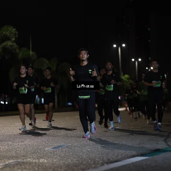 Runner Photo 5737030
