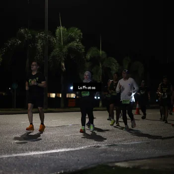 Runner Photo 5737050