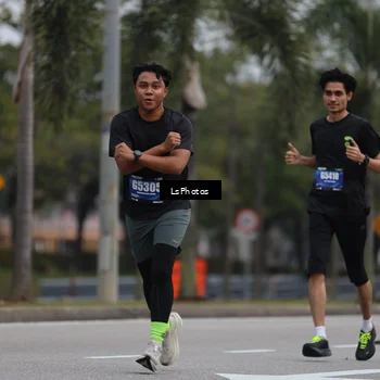 Runner Photo 5737064