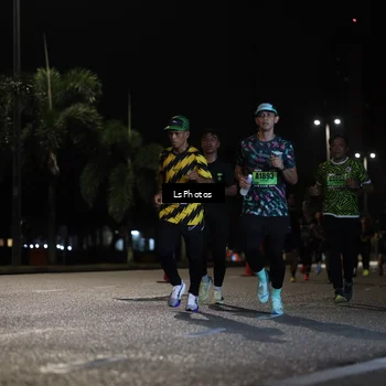 Runner Photo 5737069