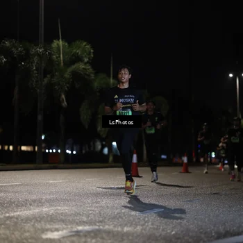 Runner Photo 5737071