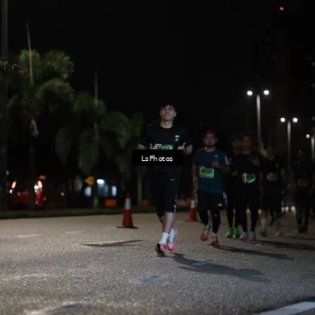 Runner Photo 5737076