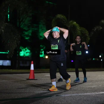 Runner Photo 5737080