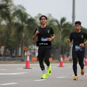 Runner Photo 5737104