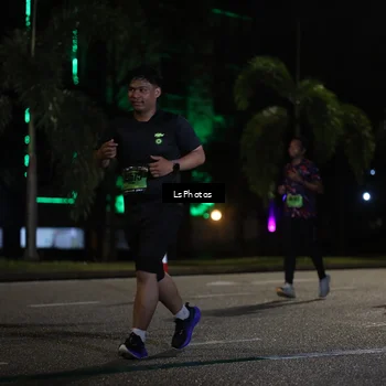 Runner Photo 5737108