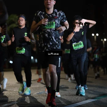 Runner Photo 5737112
