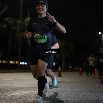 Runner Photo 5737118