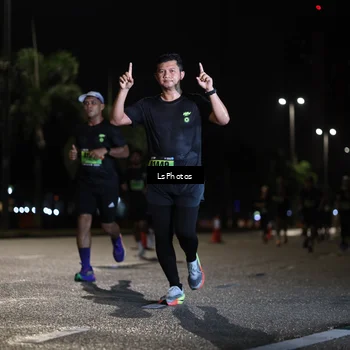 Runner Photo 5737123