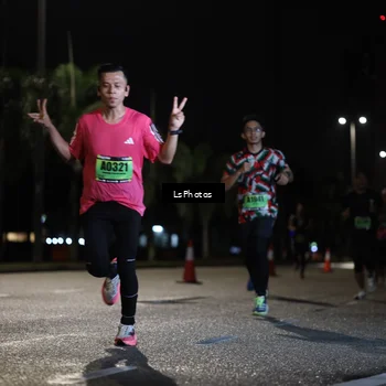 Runner Photo 5737136