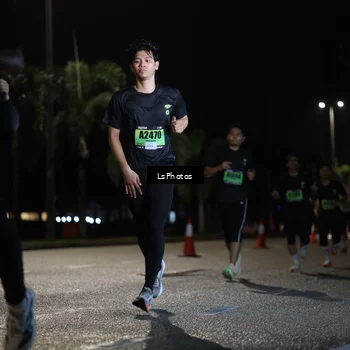 Runner Photo 5737139