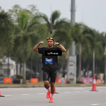 Runner Photo 5737142