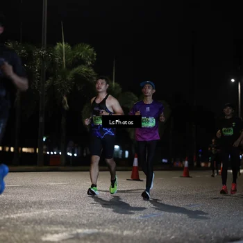 Runner Photo 5737146
