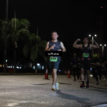 Runner Photo 5737165