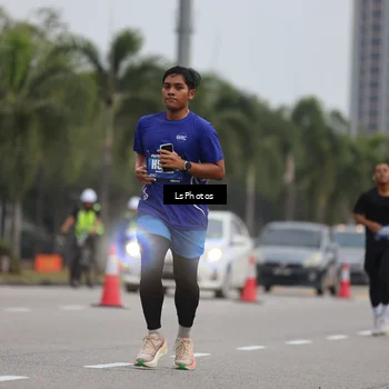 Runner Photo 5737190