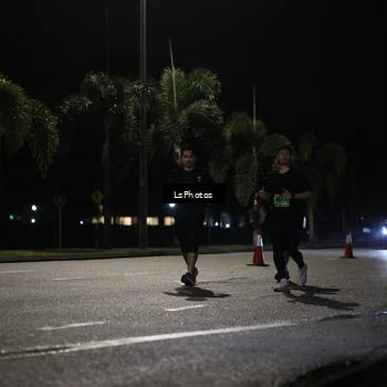 Runner Photo 5737203