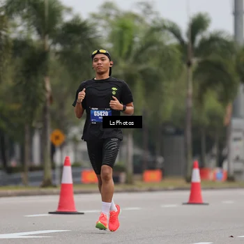 Runner Photo 5737220