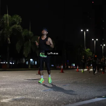 Runner Photo 5737225