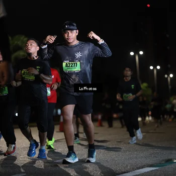 Runner Photo 5737233