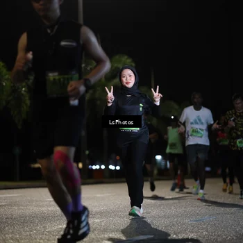 Runner Photo 5737240