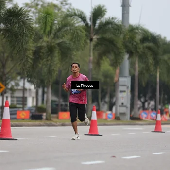 Runner Photo 5737241