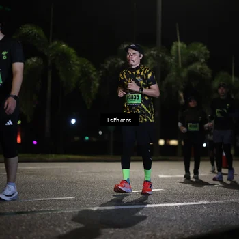 Runner Photo 5737244