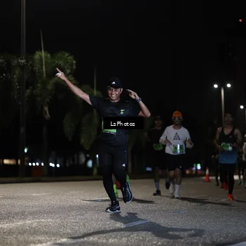 Runner Photo 5737247