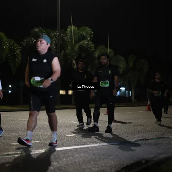 Runner Photo 5737257