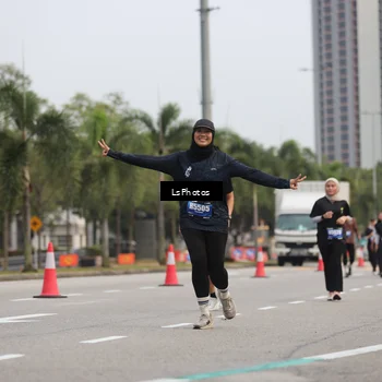 Runner Photo 5737278