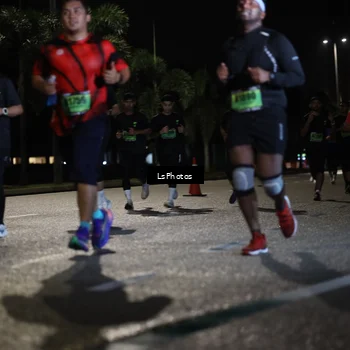 Runner Photo 5737295