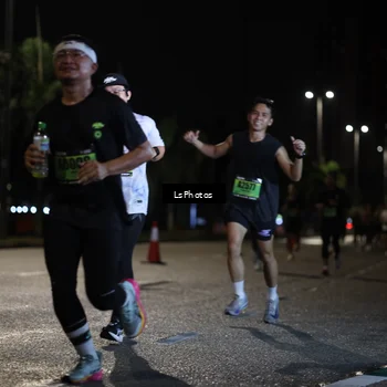Runner Photo 5737297