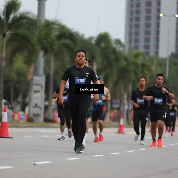 Runner Photo 5737307