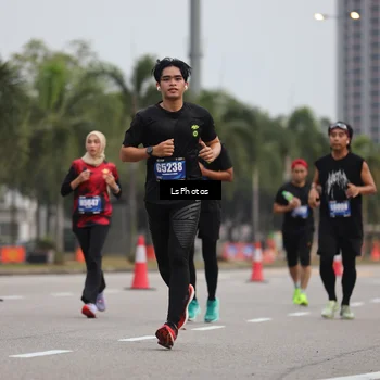 Runner Photo 5737310