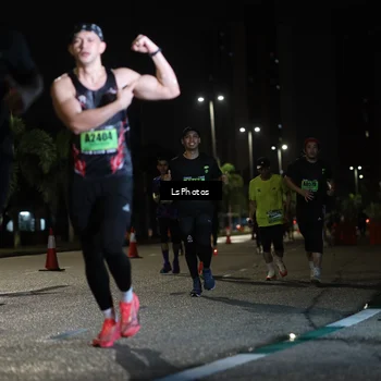 Runner Photo 5737334