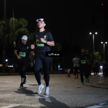 Runner Photo 5737353