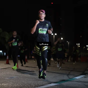 Runner Photo 5737358
