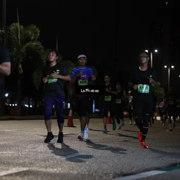 Runner Photo 5737362
