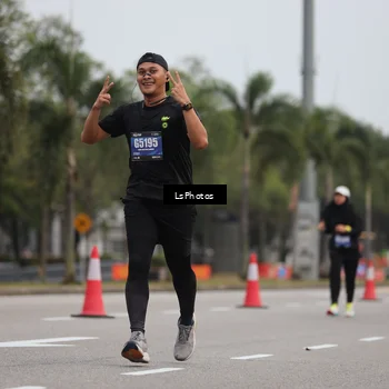 Runner Photo 5737368