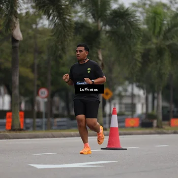 Runner Photo 5737378