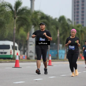 Runner Photo 5737415