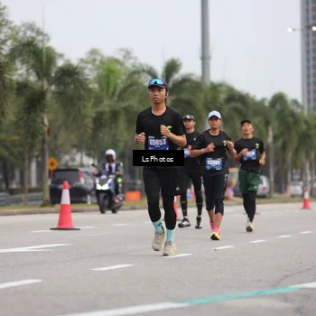 Runner Photo 5737420