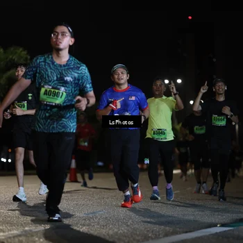 Runner Photo 5737434