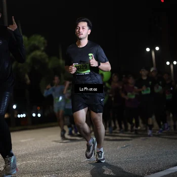Runner Photo 5737446