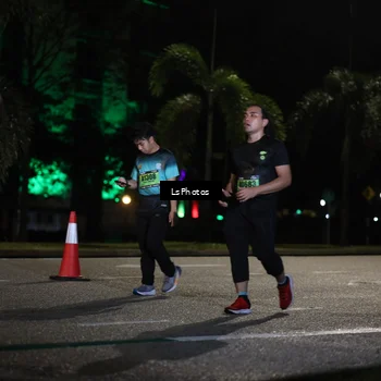 Runner Photo 5737448