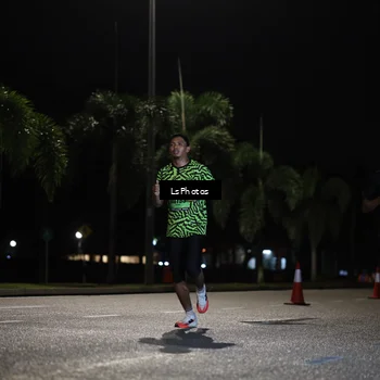 Runner Photo 5737452