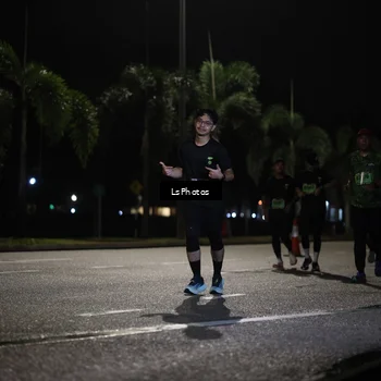 Runner Photo 5737467
