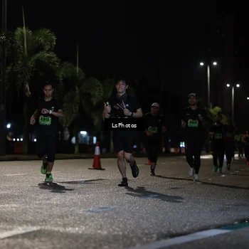 Runner Photo 5737475
