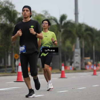 Runner Photo 5737486