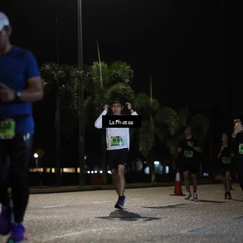 Runner Photo 5737490