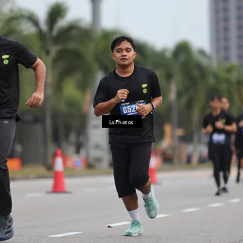 Runner Photo 5737499